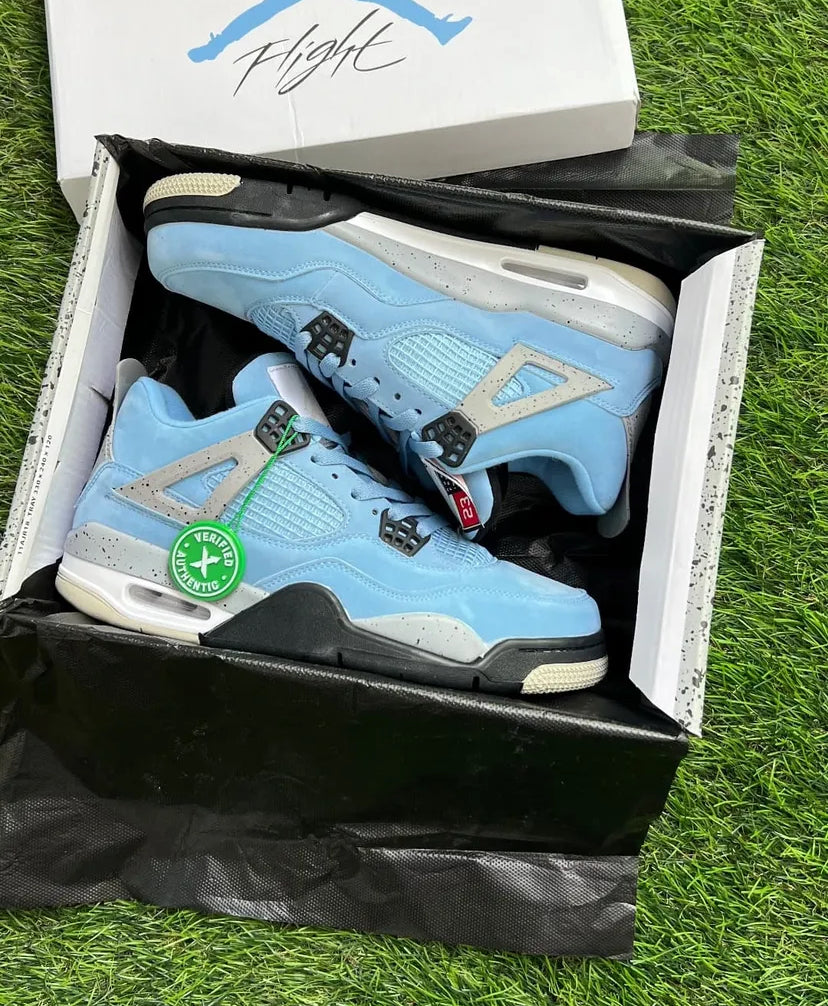 AIR JORDAN 4s University Blue