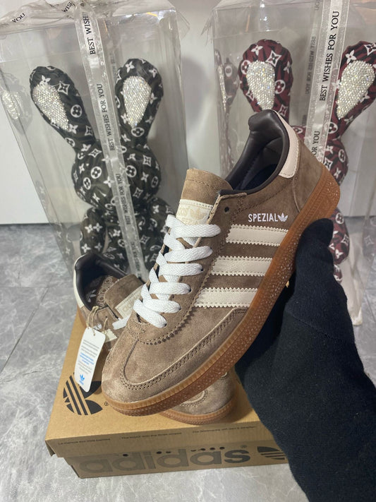 ADIDAS SPEZIAL