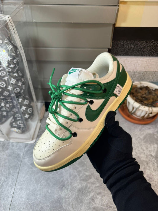 Nike Air Dunk Low