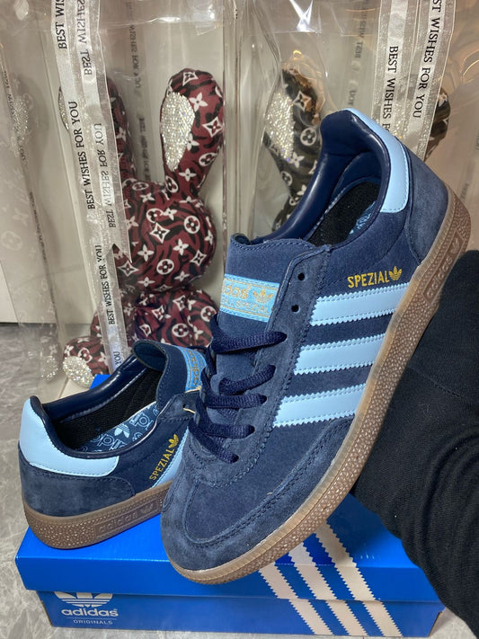 ADIDAS SPEZIAL